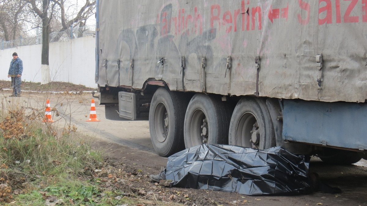 МАЗ, загруженный товаром, стал косвенной причиной смерти водителя МАЗ, загруженный товаром, стал косвенной причиной смерти водителя