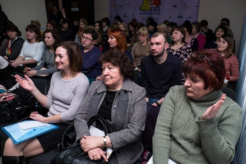 Для переселенцев и жителей Днепропетровщины стартовал проект помощи в трудоустройстве