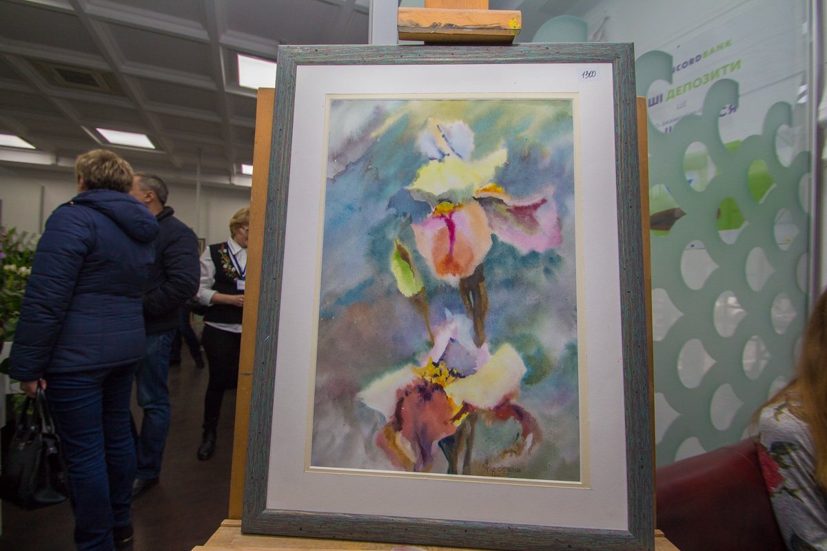 Картины для выставки предоставили ученики Художественного колледжа