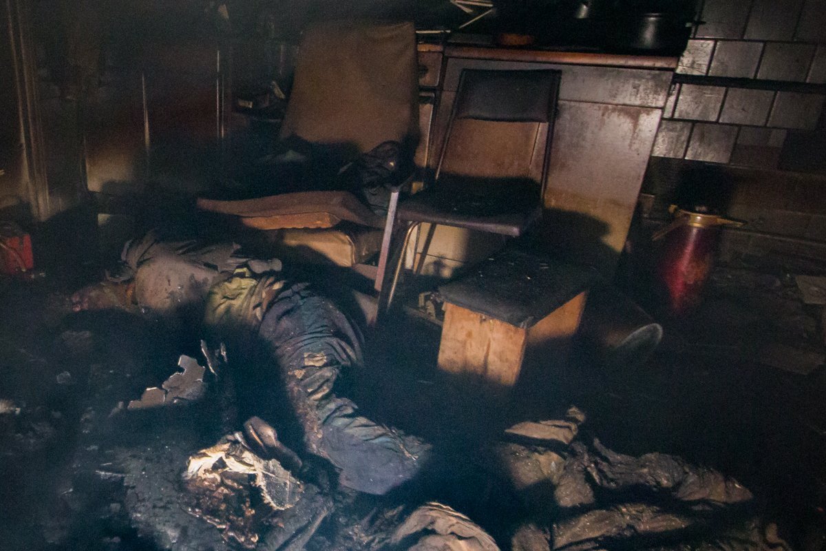 В доме на улице Денисова обнаружили труп мужчины В доме на улице Денисова обнаружили труп мужчины