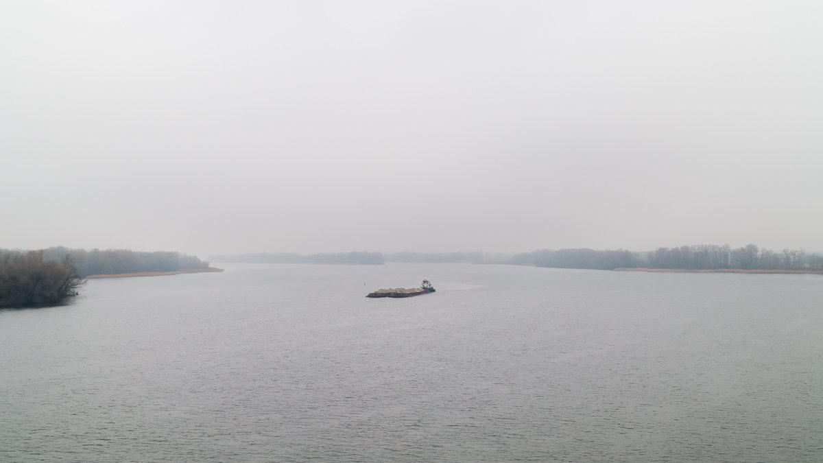 Зимой нужно греться рядом с любимыми