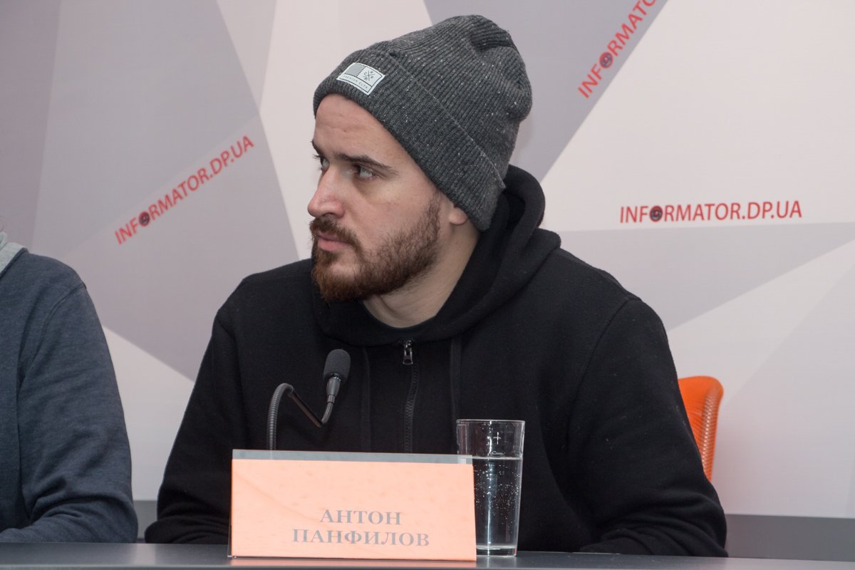 Антон Панфилов - "мотор" музыкального коллектива