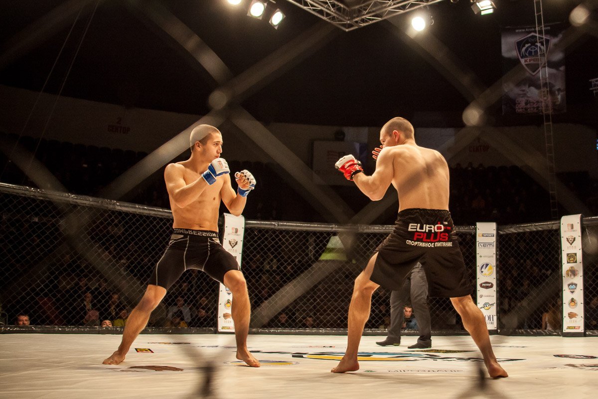 Жаркий бой до первой ошибки соперника