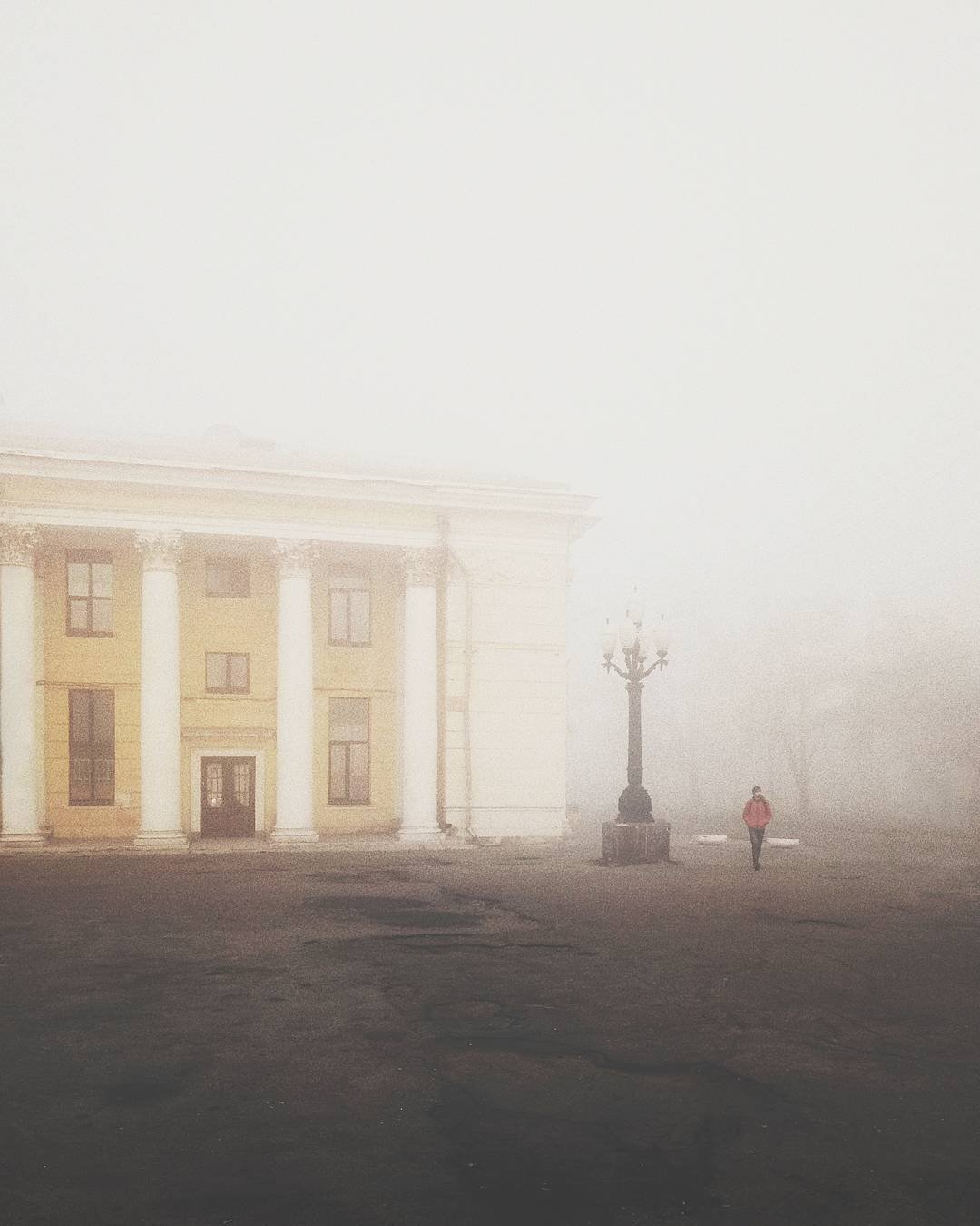 Дворец студентов. Фото Фото alekskoretskiy Дворец студентов. Фото Фото alekskoretskiy