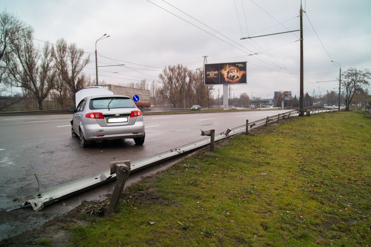 Движение на месте ДТП не затруднено Движение на месте ДТП не затруднено