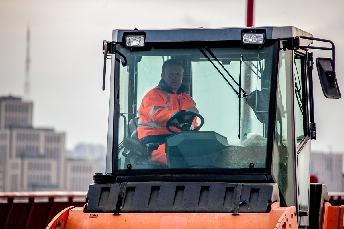 Ремонт моста продолжится весной