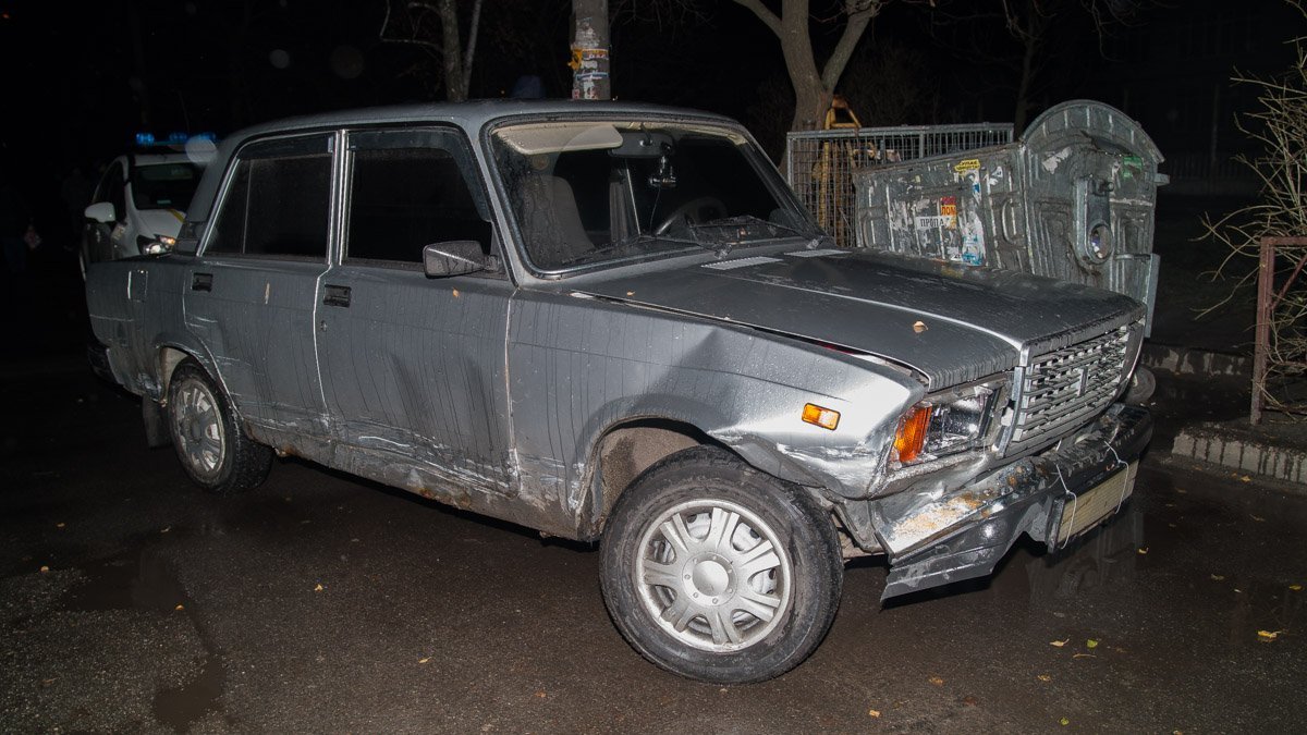 Полиция объявила авто в розыск