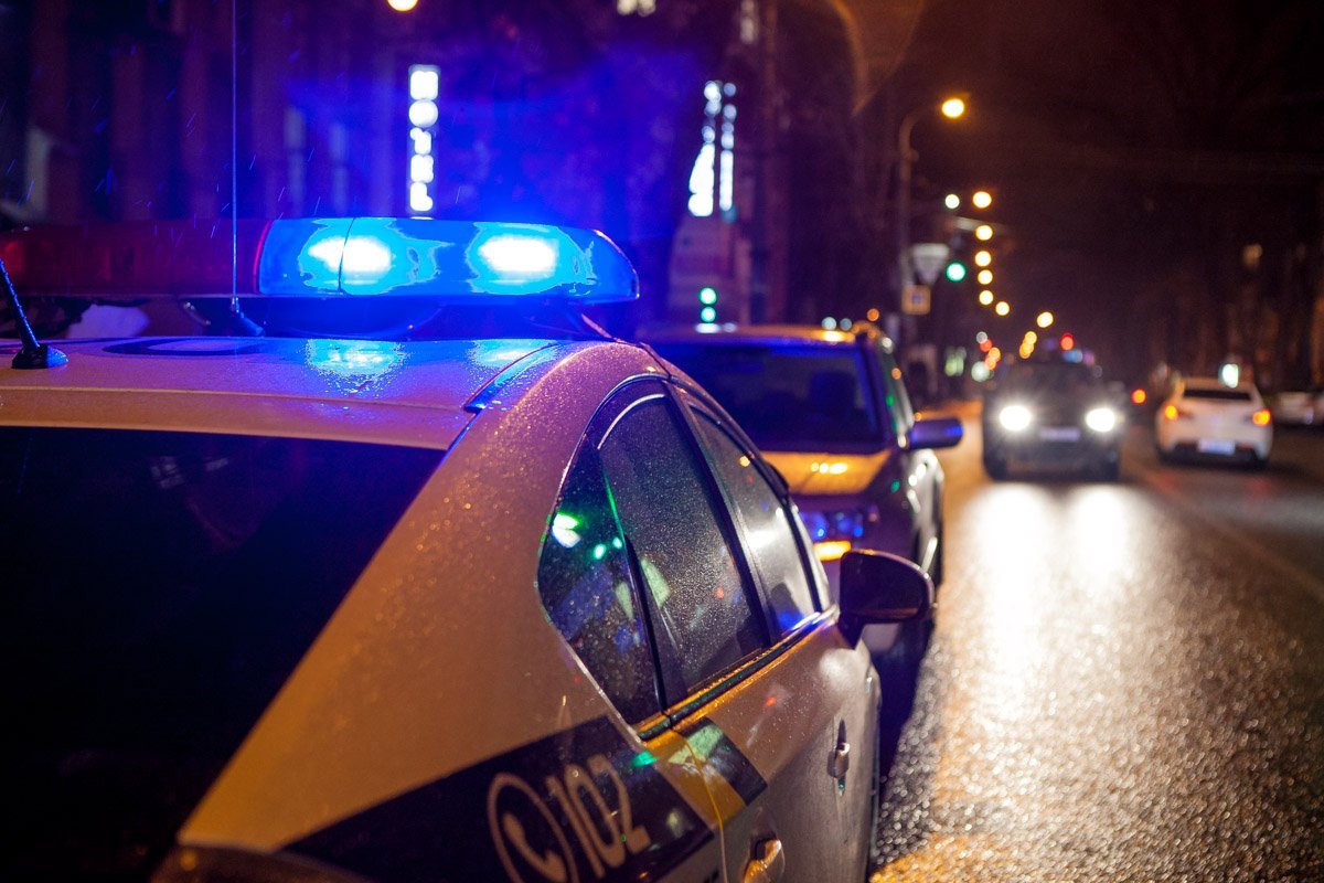 На месте работают сотрудники полиции На месте работают сотрудники полиции