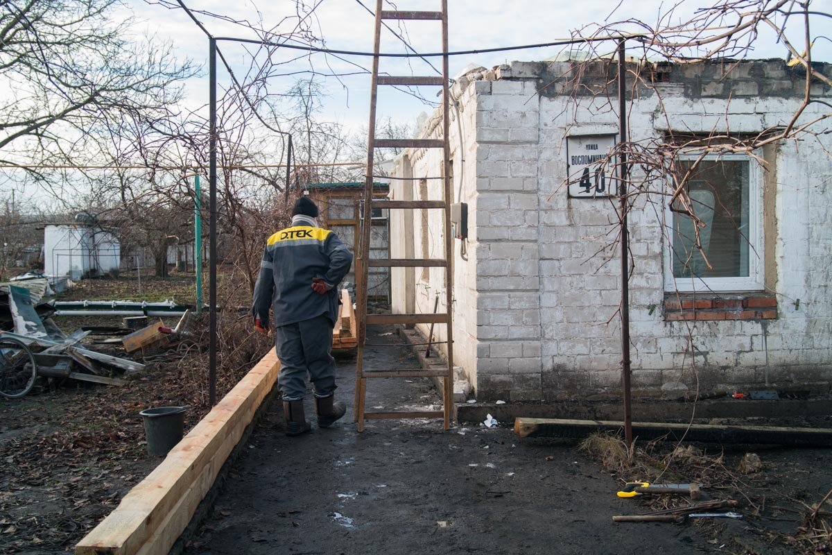 Дом, в котором случился большой пожар на прошлых выходных