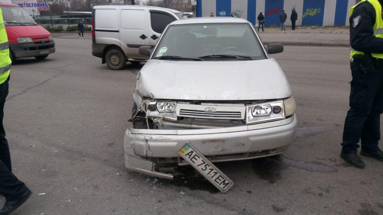 Повреждения автомобиля Lada 2110