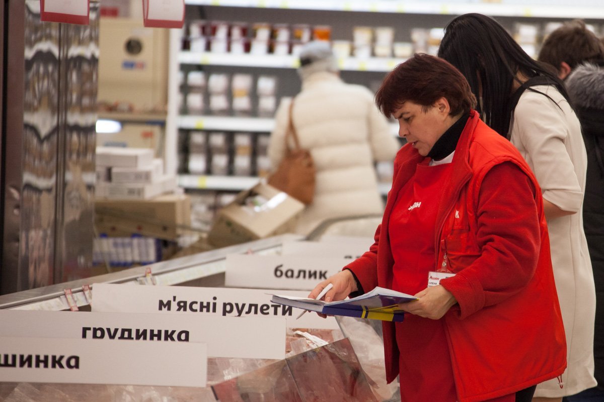 Когда ты голодный, но тебе нужно проверять мясо Когда ты голодный, но тебе нужно проверять мясо