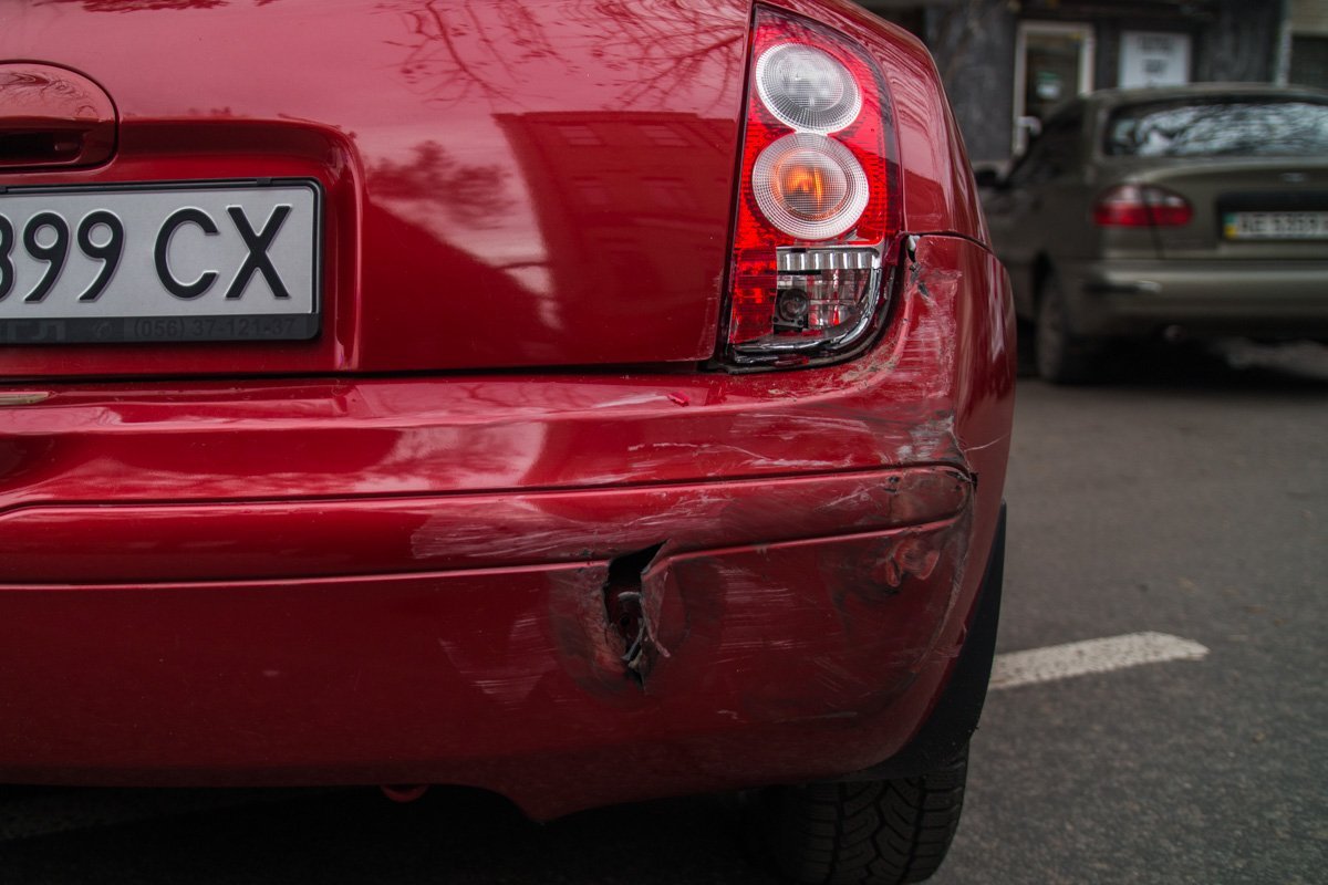 Повреждения Nissan Micra