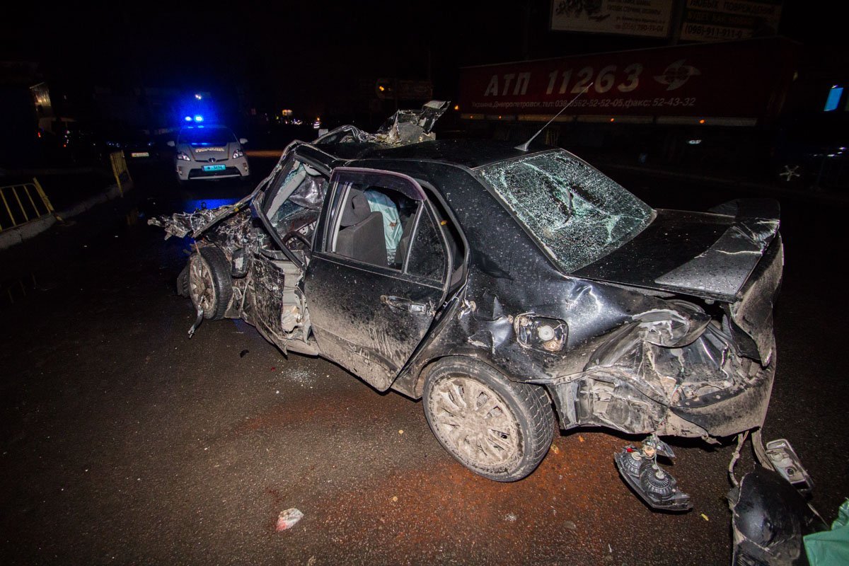 ДТП на перекрестке Донецкого шоссе и улицы Березинской 