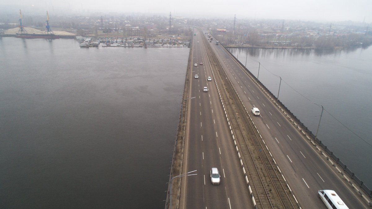 Кайдакский мост наименее загружен Кайдакский мост наименее загружен