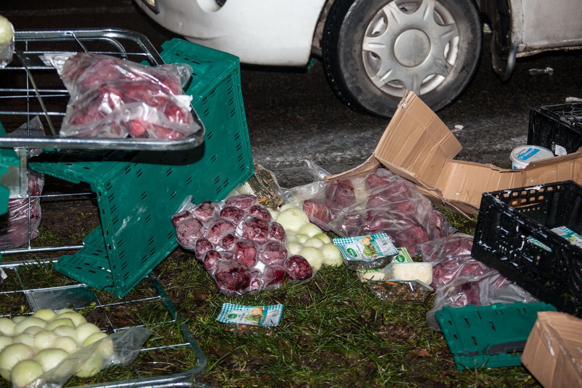 Лук и морковь жители района уже пытались забрать себе