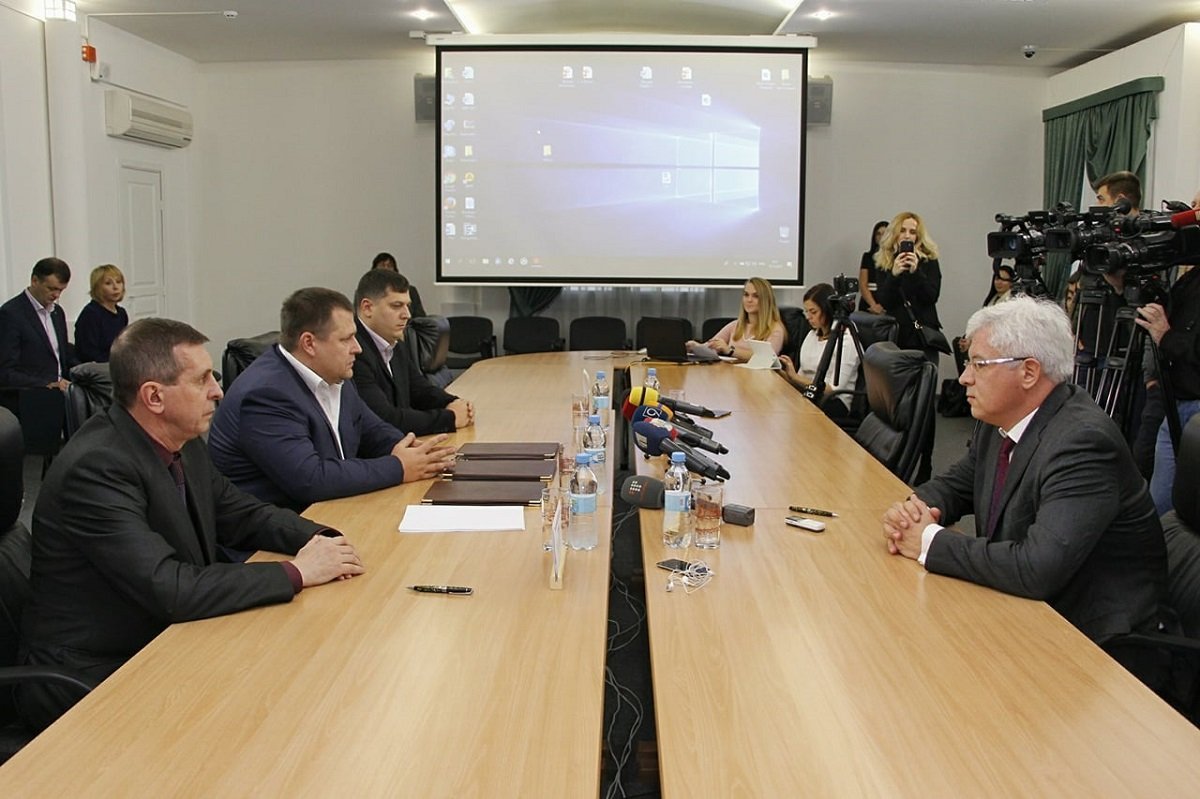 В Днепр закупят 50 новых троллейбусов за деньги Европейского банка 1