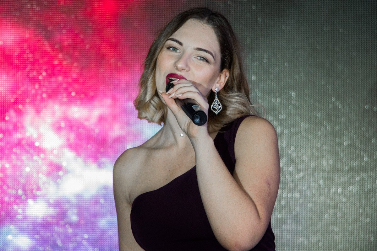 В мероприятии приняли участие самые активные студенты из Днепра, Новомосковска, Каменского и Кривого Рога В мероприятии приняли участие самые активные студенты из Днепра, Новомосковска, Каменского и Кривого Рога