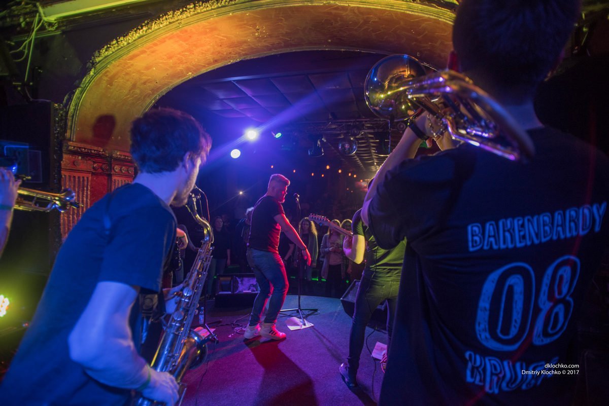 Безоговорочным лидером Пирса стала группа BAKENBARDY