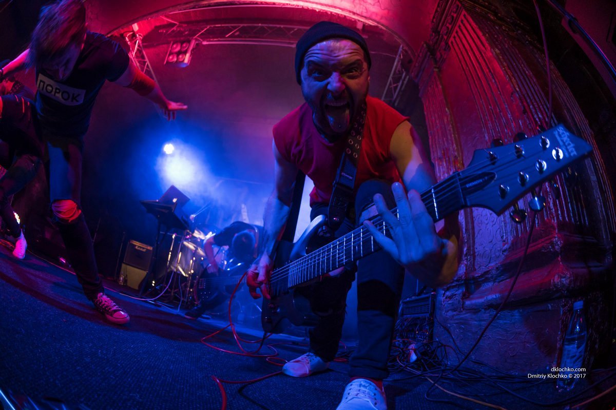 Как выразить свои эмоции? Конечно же, музыкой!