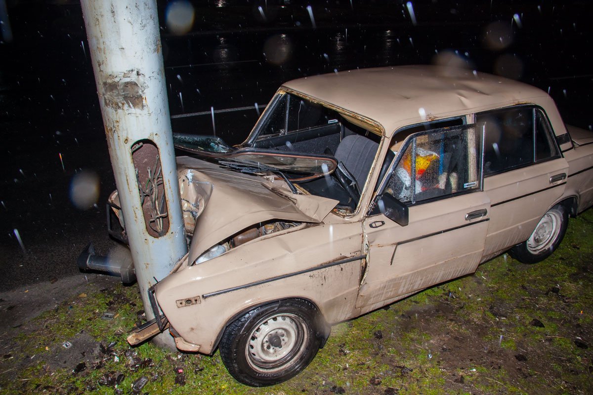 В результате ДТП пострадал водитель В результате ДТП пострадал водитель