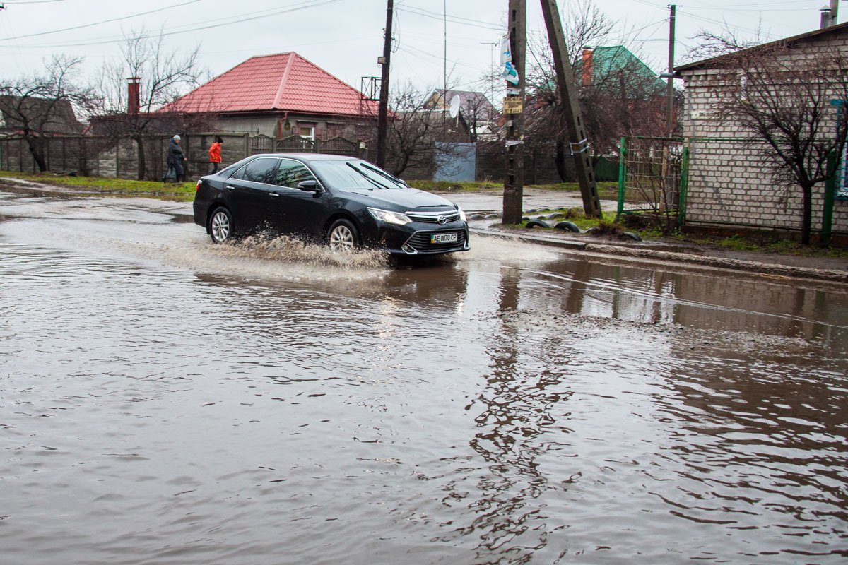 Toyota готовится преодолевать озеро Toyota готовится преодолевать озеро