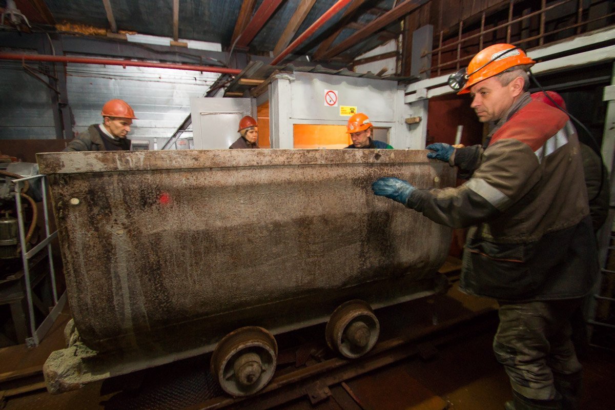 Об экспериментальном взрыве сообщил Борис Филатов у себя на Facebook Об экспериментальном взрыве сообщил Борис Филатов у себя на Facebook