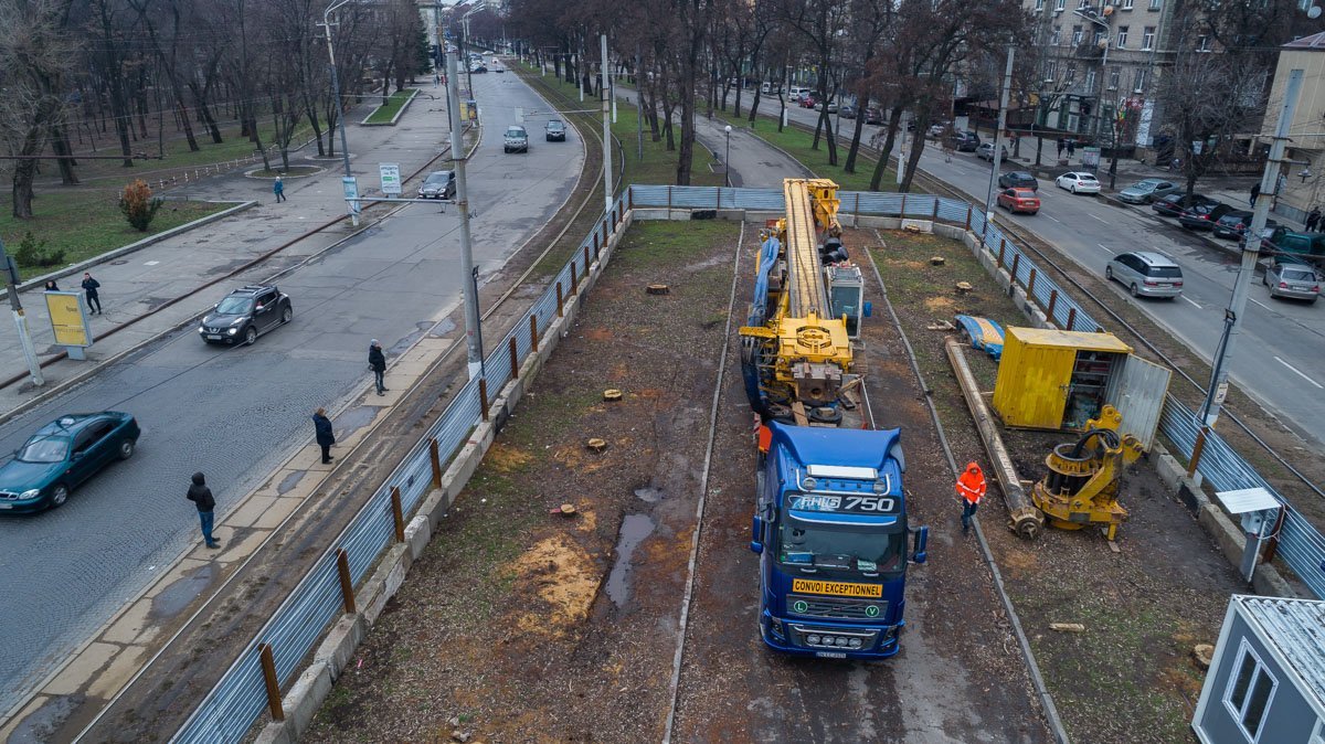 В метро уже прозвучали первые взрывы В метро уже прозвучали первые взрывы