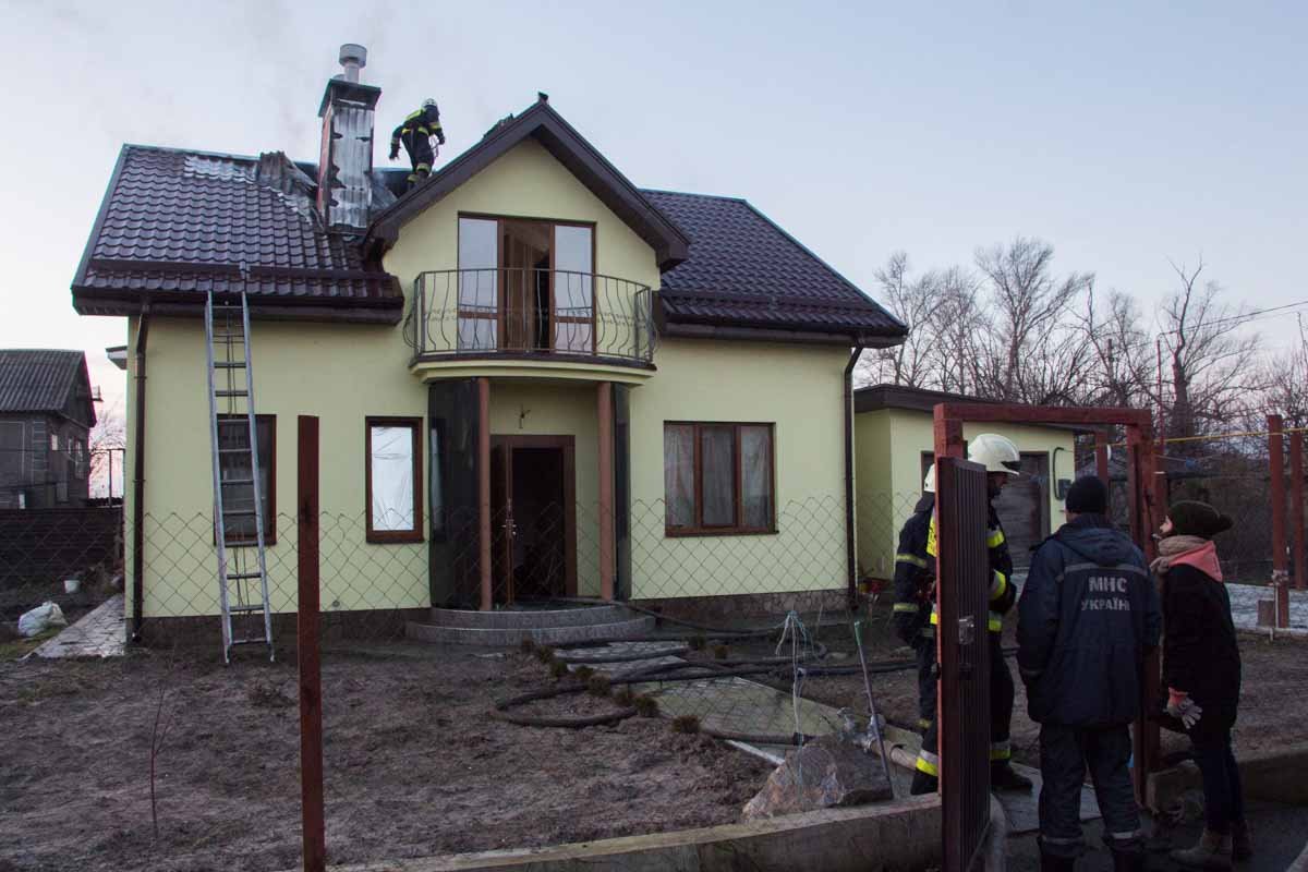 Точные причины возгорания все еще выясняются Точные причины возгорания все еще выясняются