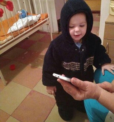 В Днепре одинокий двухлетний мальчик 3 месяца живет в больнице 1