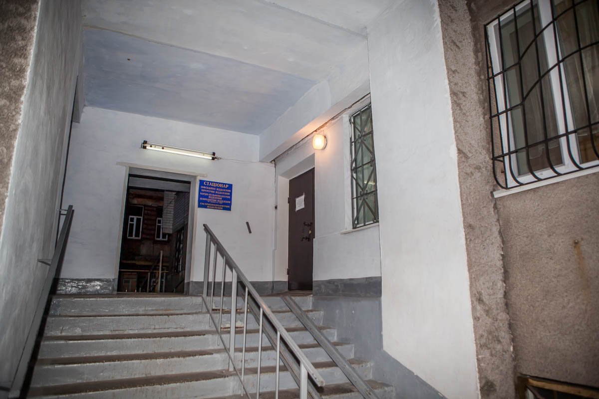 В Днепре одинокий двухлетний мальчик 3 месяца живет в больнице 2