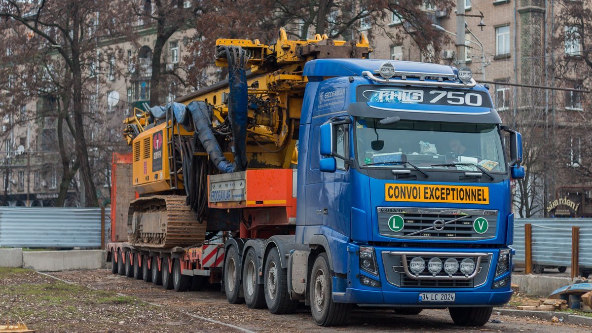 В Днепр привезли немецкую технику для строительства метро