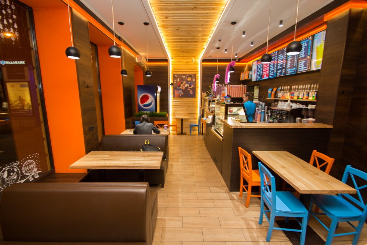 Внутри заведения очень уютно