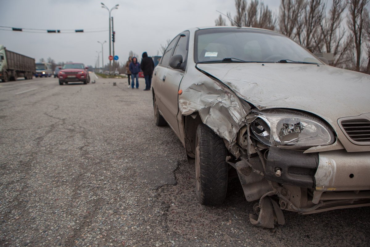 Светофоры на данной улице работают не корректно