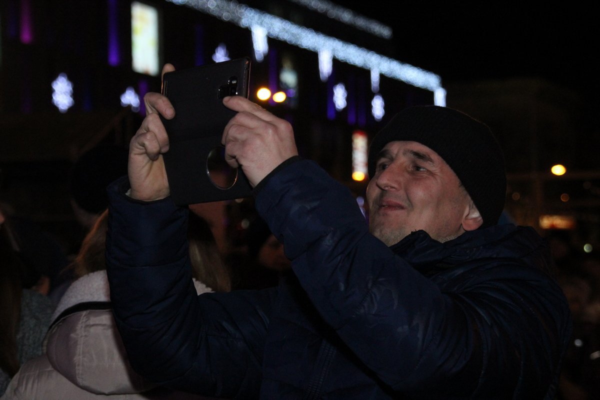 Важно запечатлеть приятные моменты Важно запечатлеть приятные моменты