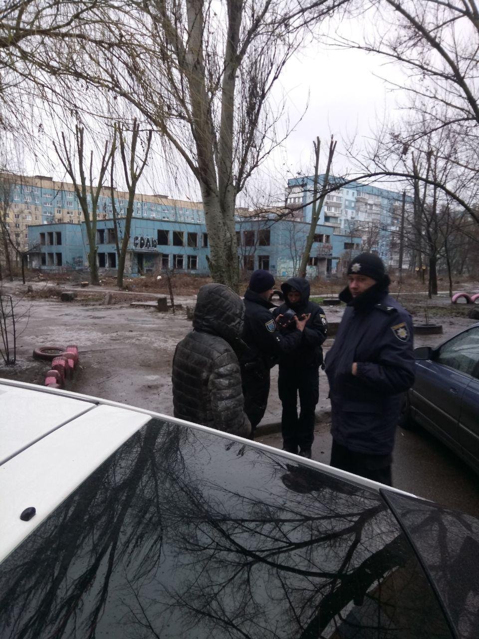 У стрелявшего мужчины произошел конфликт с неизвестным