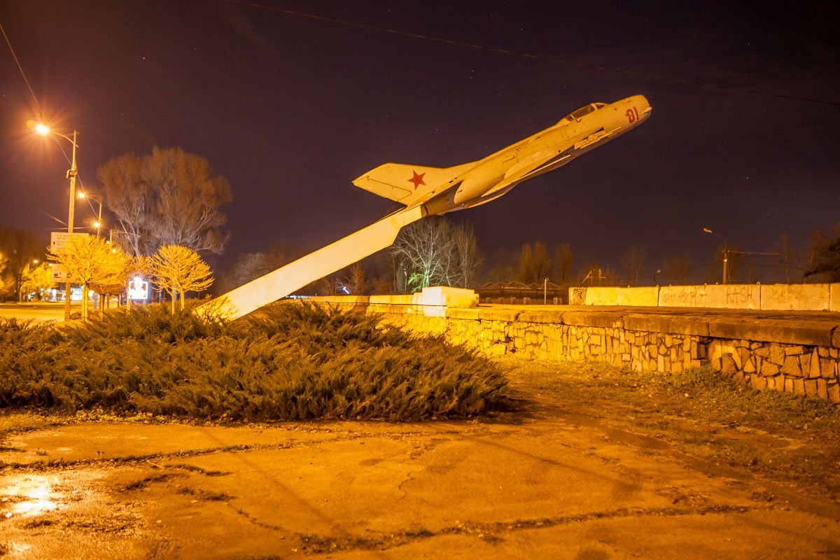 Величественный памятник Величественный памятник