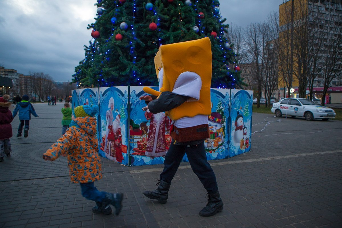 И убегали от Спанч боба 