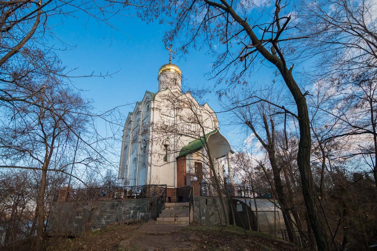Среди серых будней четверг отличился своей яркостью Среди серых будней четверг отличился своей яркостью