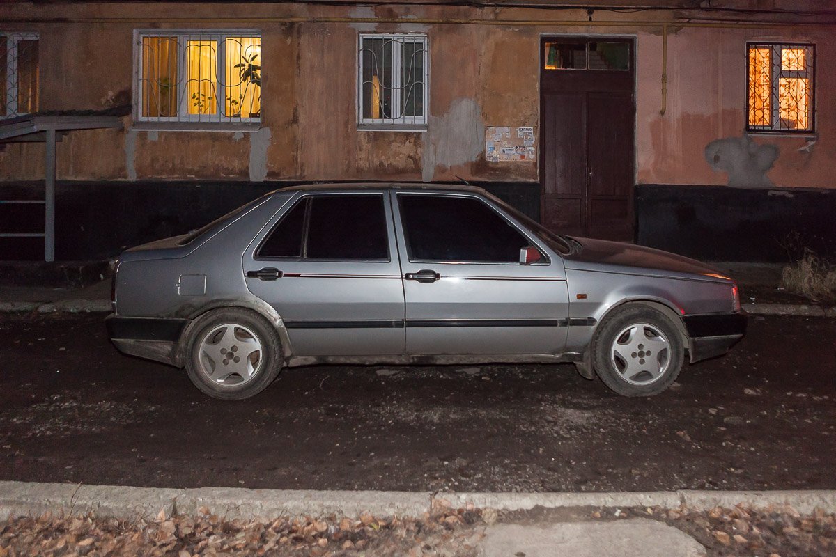 Доставив по адресу пассажира, водитель понял, что тот умер в машине Доставив по адресу пассажира, водитель понял, что тот умер в машине