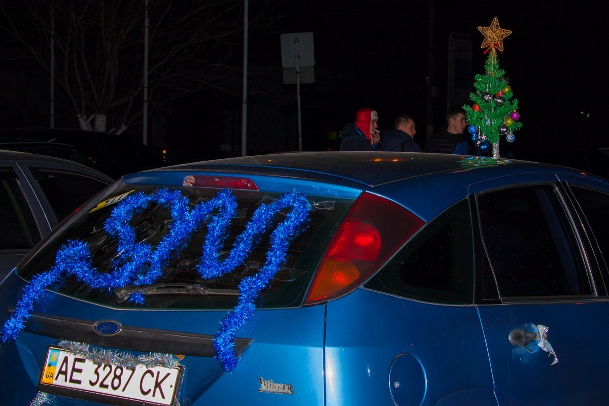 Новогодняя машина Новогодняя машина