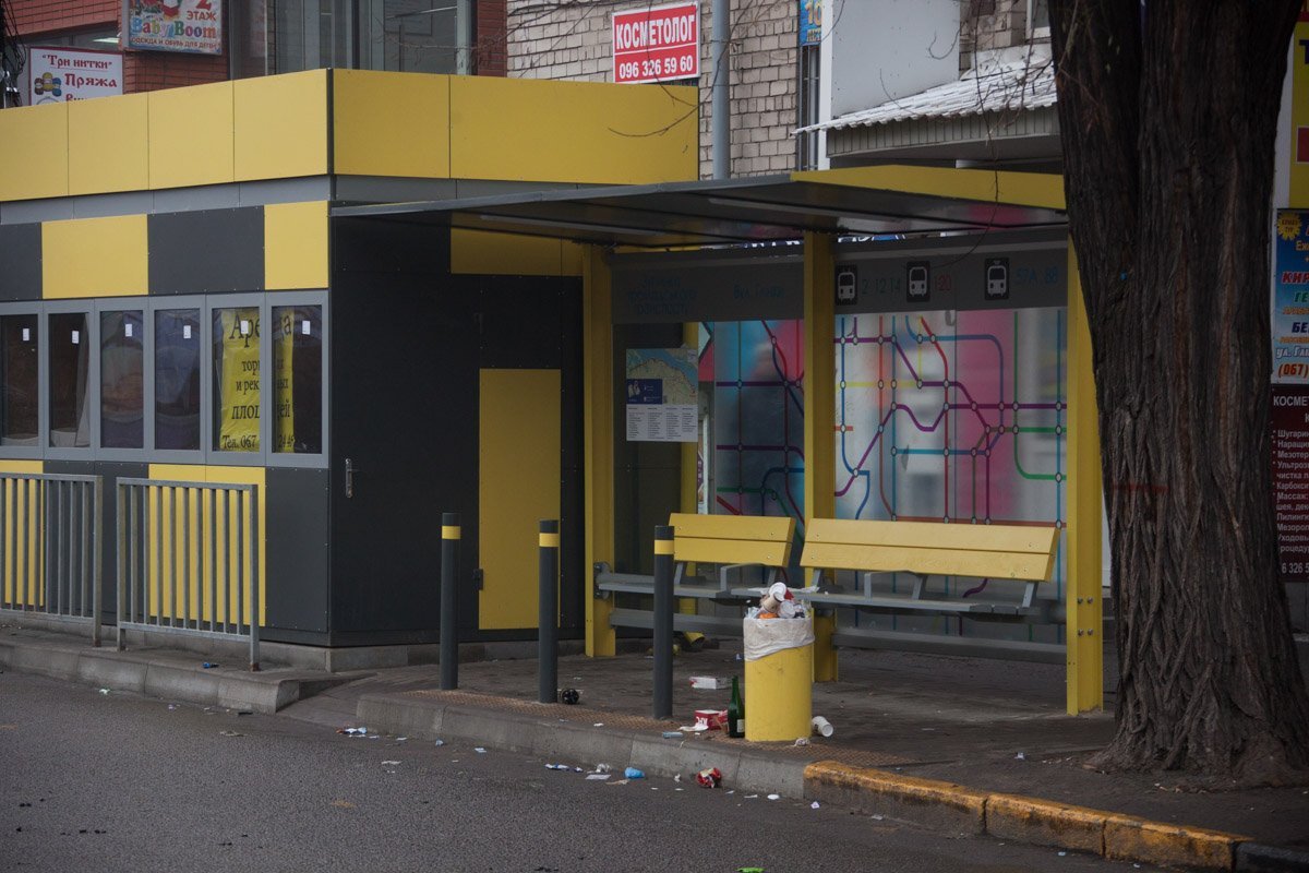 Редкое зрелище - пустые остановки