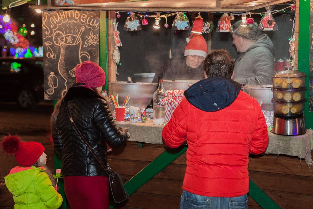 Горячий глинтвейн - любимый зимний напиток
