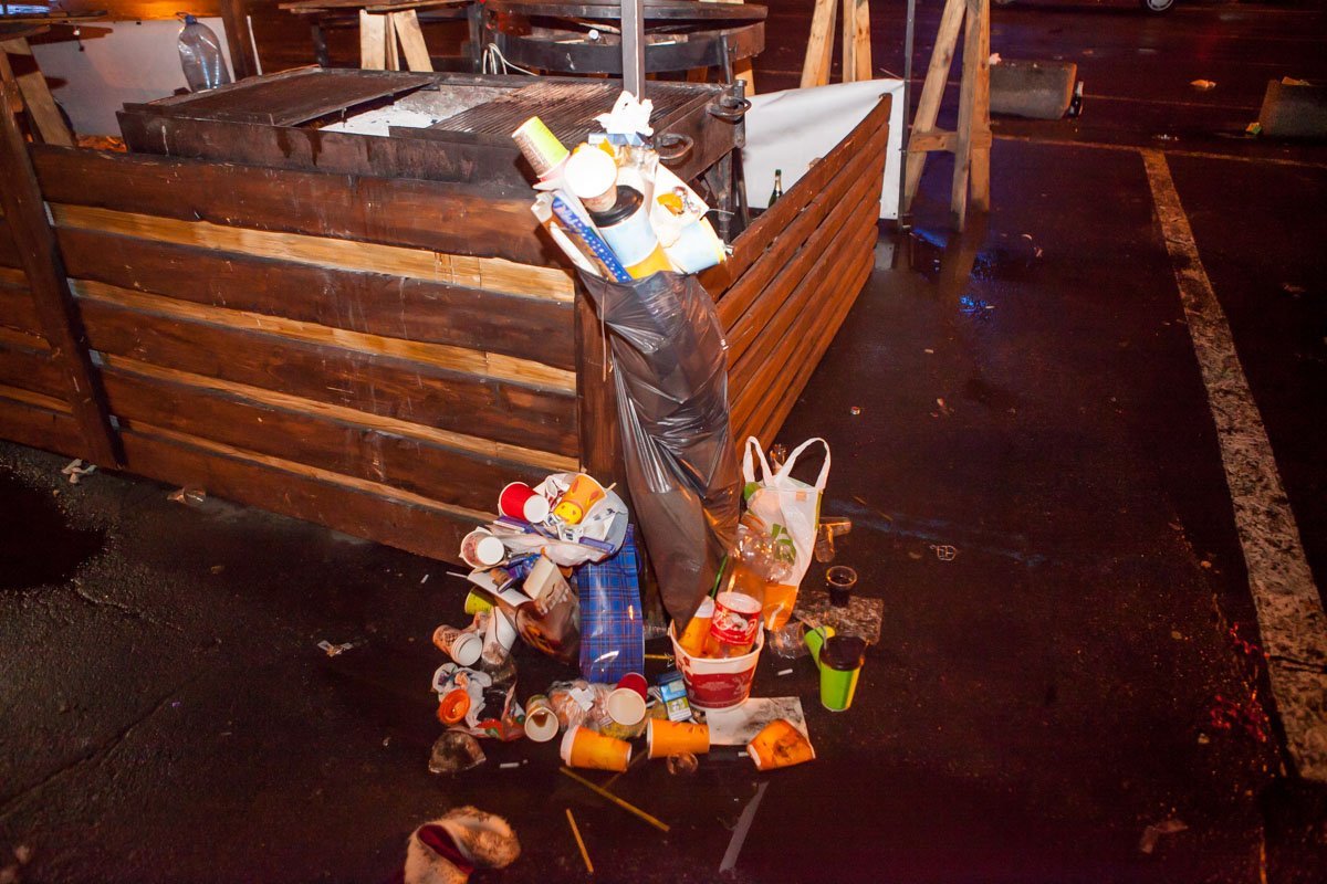 Мусорные пакеты не выдерживали такой нагрузки