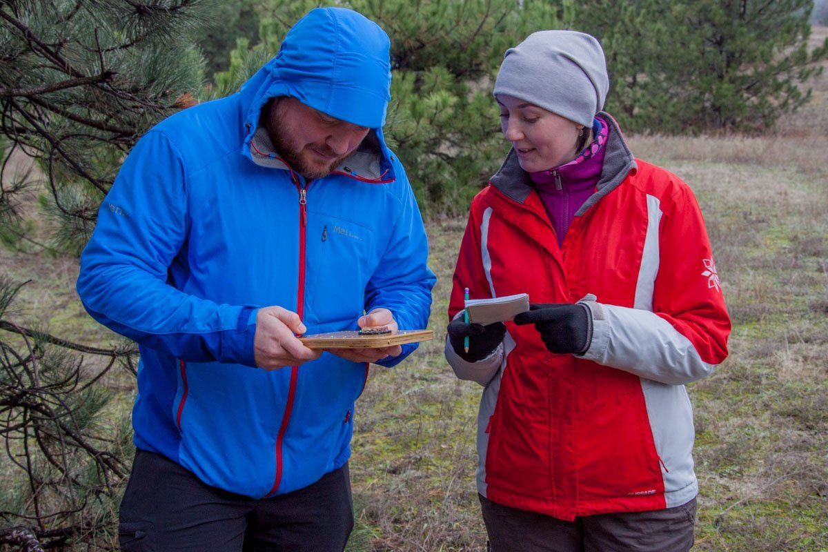 В GPS спортивном ориентировании нужно как можно скорее найти все контрольные пункты при помощи электронного навигатора