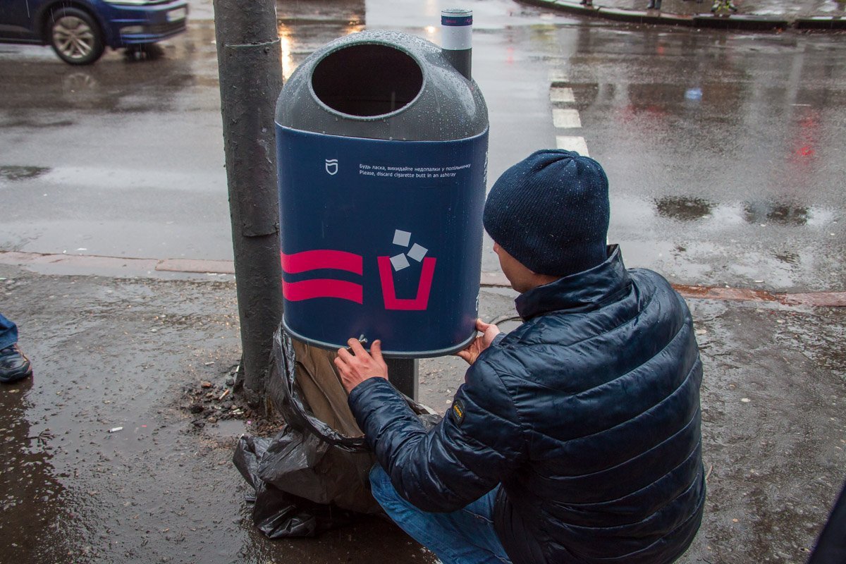 Урны открываются ключом  Урны открываются ключом