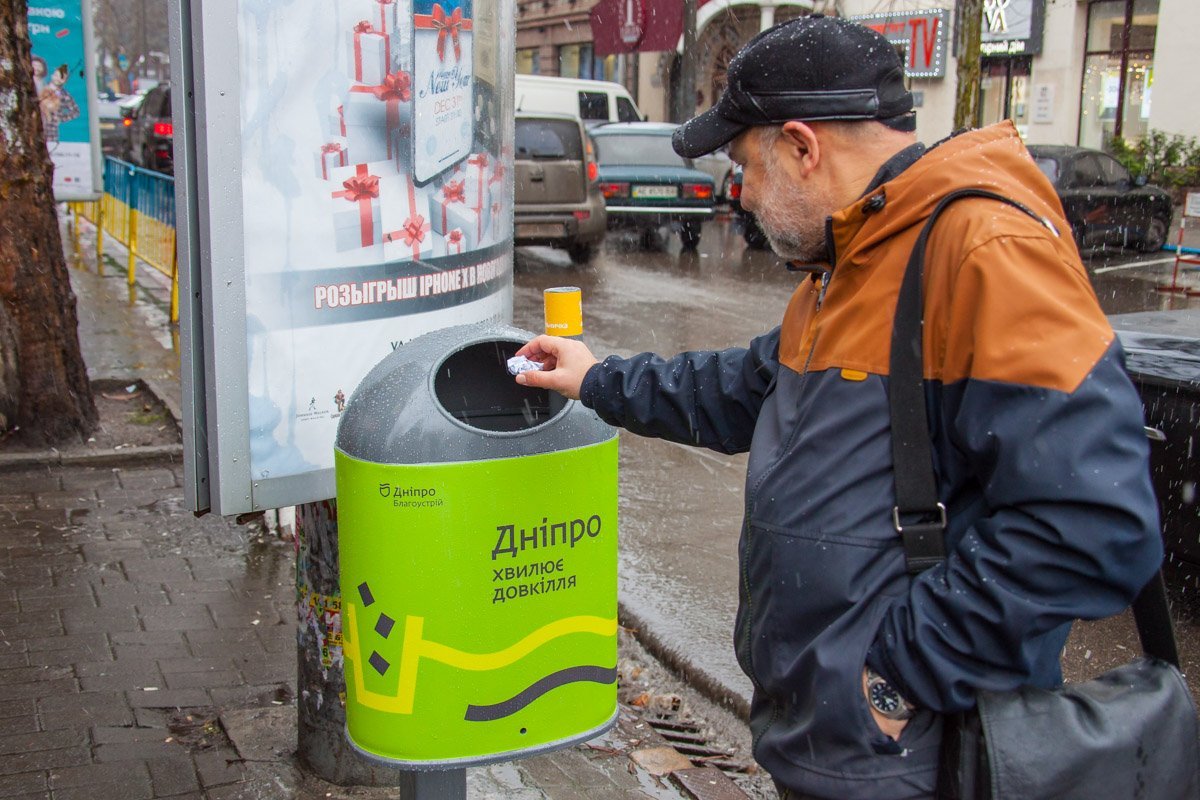 Урна создана по антитеррористической технологии Урна создана по антитеррористической технологии