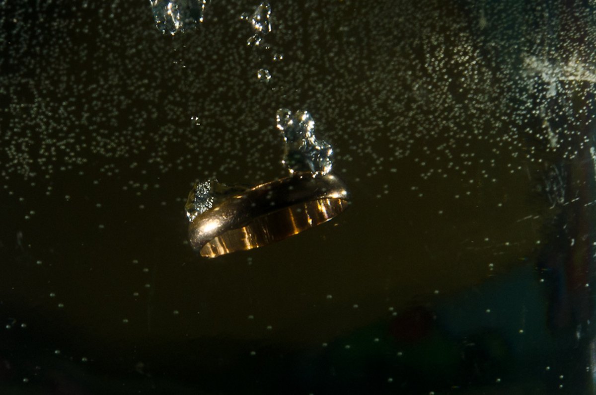 Лучшие гадания на Рождество 2018: онлайн, на вещах, по нитке, с кольцом и на бумаге 3