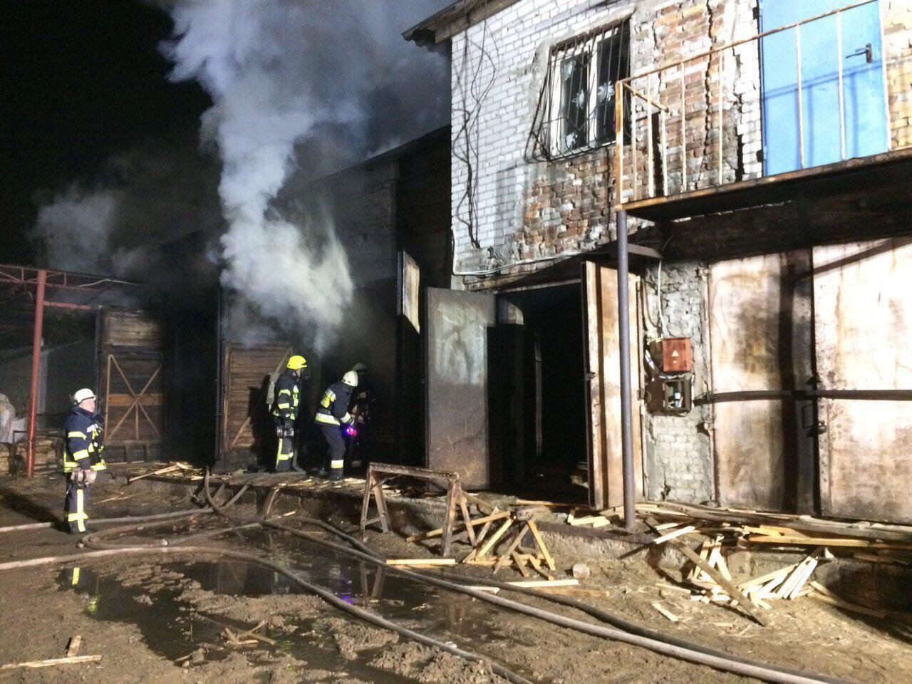 На ликвидацию пожара направили спасателей ГУ ГСЧС Украины в Днепропетровской области