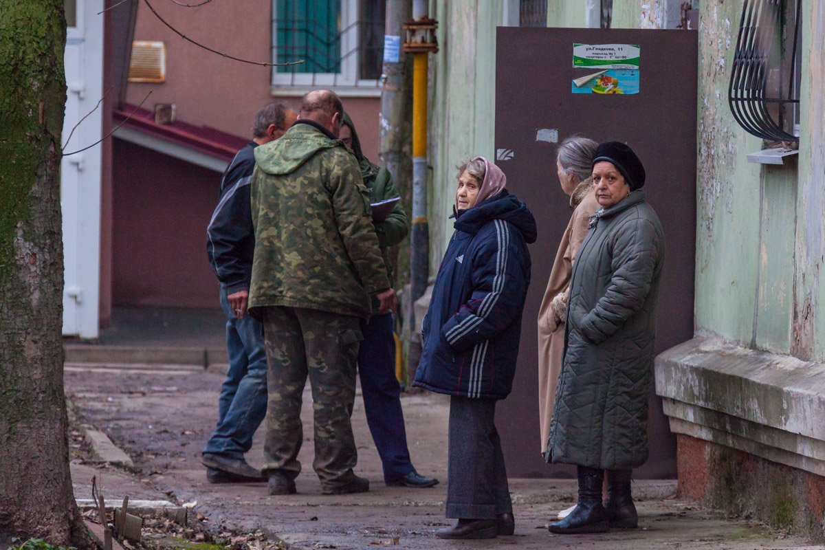 Неравнодушные соседи хотят знать, что же будет дальше  Неравнодушные соседи хотят знать, что же будет дальше