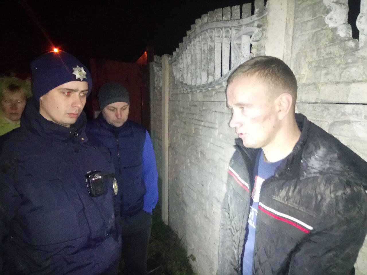 Даже полицейскому грустно смотреть на задержанного Даже полицейскому грустно смотреть на задержанного